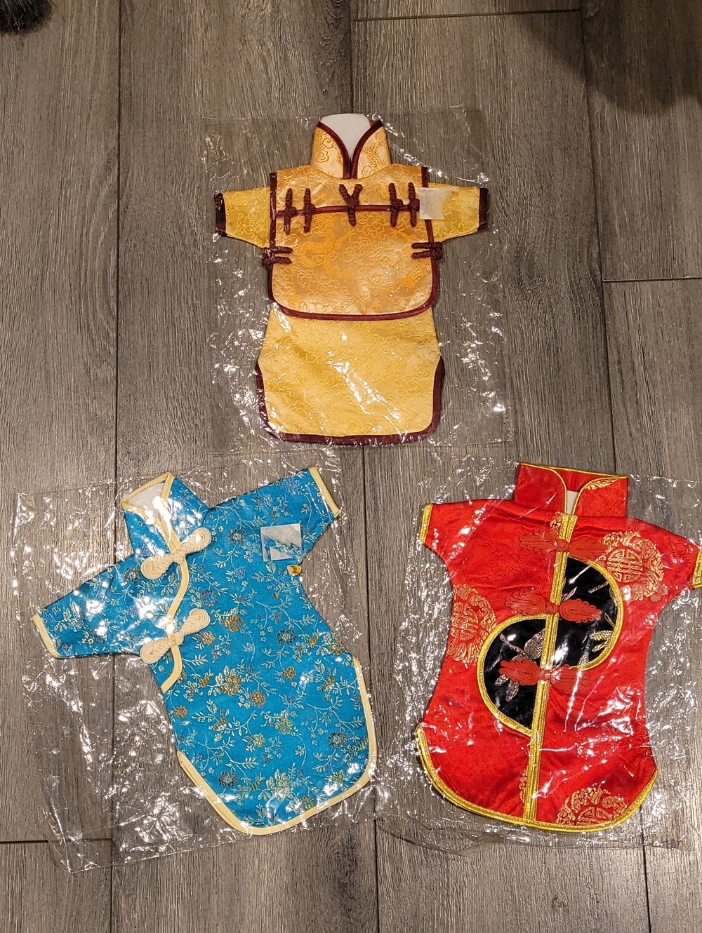 NWT Asian Inspired Wine Bottle Covers Wall Art Set Of 3